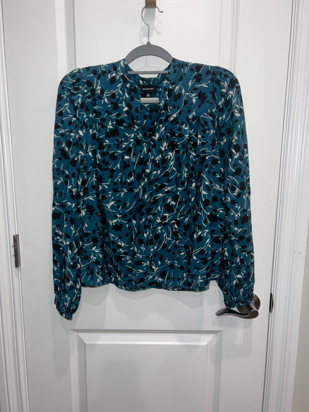 Womens Who What Wear Green Floral Button Down Puff Sleeve Blouse Top Size Medium